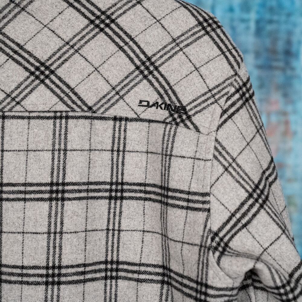 DAKINE Technical Outerwear Men's LARGE Sherpa Lined Wool Blend Flannel Shacket - Picture 5 of 6
